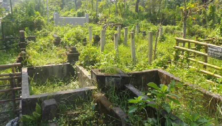 কবর দেয়ার জায়গা নেই যে শহরে