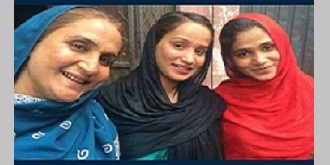 পাকিস্তানের দু’কিশোরীর ভিডিও : ইন্টারনেটে তোলপাড়