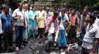 শাহরাস্তি পৌর এলাকায় গভীর রাতে ভয়াবহ অগ্নিকাণ্ড : আহত ১০