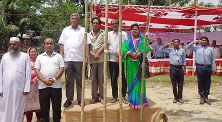 দারিদ্রতা একটি দেশের সবচেয়ে বড় সন্ত্রাস