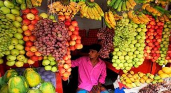 চাঁদপুরে ফলের দোকানে ‘ফরমালিনমুক্ত’ সাইনবোর্ড টানানোর নির্দেশ