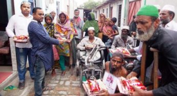 প্রতিবন্ধীদের মাঝে চাঁদপুর টাইমস সম্পাদকের ঈদ সামগ্রী বিতরণ