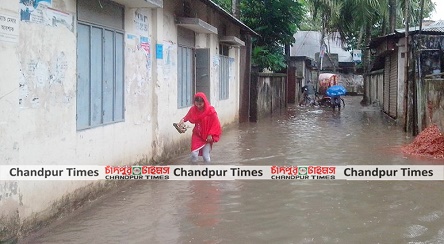 ছবিটি মাদ্রাসা রোড এলাকা থেকে তোলা