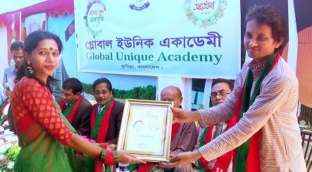 কুমিল্লায় গ্লোবাল ইউনিকের গুণিজন সম্মাননা