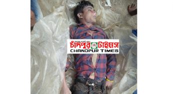 চাঁদপুরে ডুবে যাওয়া কার্গো থেকে নিখোঁজ ব্যক্তির লাশ উদ্ধার