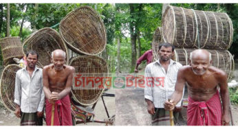 কারেন্ট জালের প্রভাবে বিলুপ্ত হচ্ছে মাছ ধরার চাই