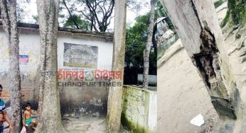 কচুয়া নলুয়া দৌলতপুর সপ্রাবাতি ঝুঁকিপূর্ণ ভবনে পাঠদান