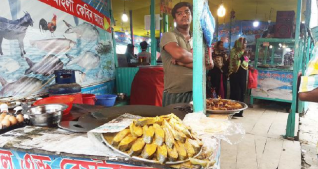 ইলিশের নামে ‘চন্দনা বিক্রি’