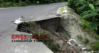 ১৪ কোটি টাকা ব্যয়ে নির্মাণ কাজ শেষ না হতেই ভেঙ্গে যাচ্ছে কচুয়া-গৌরিপুর সড়ক