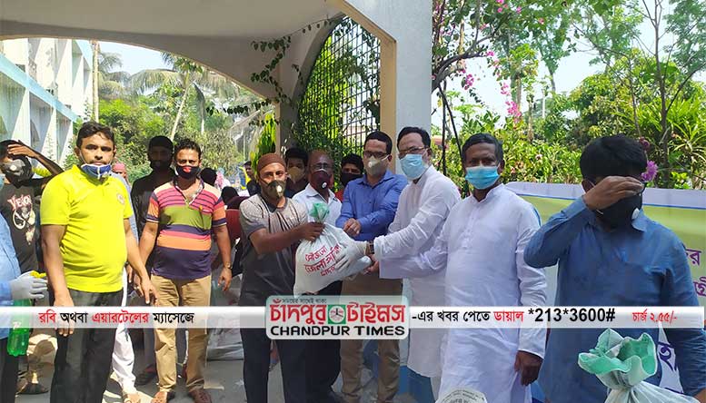 ৪ হাজার অসহায়দের মাঝে চাঁদপুর জেলা পরিষদের খাদ্য সহায়তা প্রদান