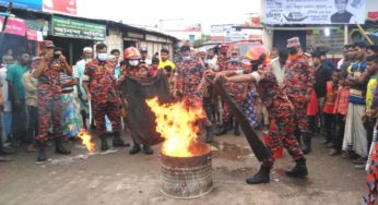 পুরাণবাজারে জনসচেতনতায় ফায়ার সার্ভিসের মহড়া