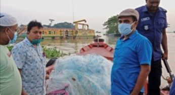 মতলবে ইলিশ রক্ষা অভিযানে ১৬ জন আটক  : জেল-জরিমানা ১২