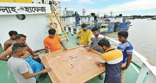 নৌশ্রমিকদের কর্মবিরতিতে, নৌশ্রমিকদের