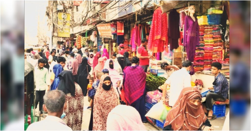 হাজীগঞ্জের মানুষ যেন করোনাকে জয় করে ফেলেছে