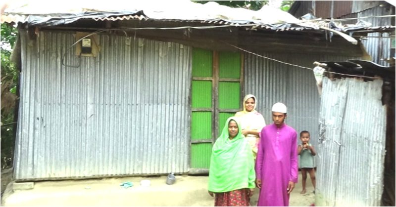 কচুয়ায় একটি সরকারি ঘর বদলে দিতে পারে  আনোয়ারা বেগমের জীবন