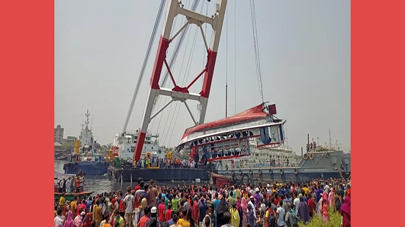 শীতলক্ষ্যায় ডুবে যাওয়া লঞ্চ উদ্ধার, মৃত্যু বেড়ে ২৭