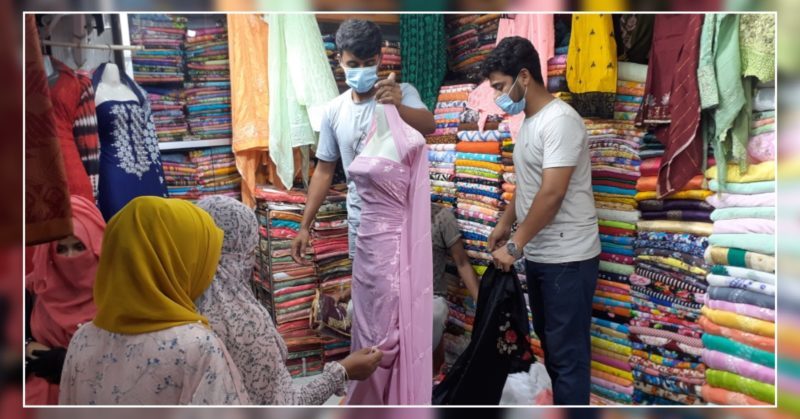 চাঁদপুরে জমে উঠেছে ঈদ বাজার, চাহিদা নেই পাখি-কিরণমালা পোষাকের