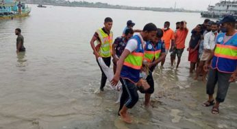 পদ্মায় বালুবাহী বাল্কহেড ও স্পিডবোটের সংঘর্ষে ২৫ যাত্রী নিহত