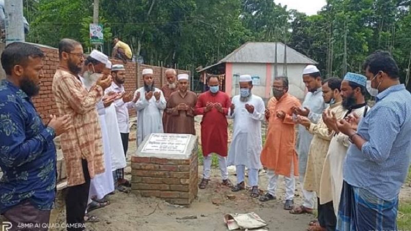 ফরিদগঞ্জ বালিথুবা দাখিল মাদ্রাসার ভিত্তিপ্রস্তর স্থাপন