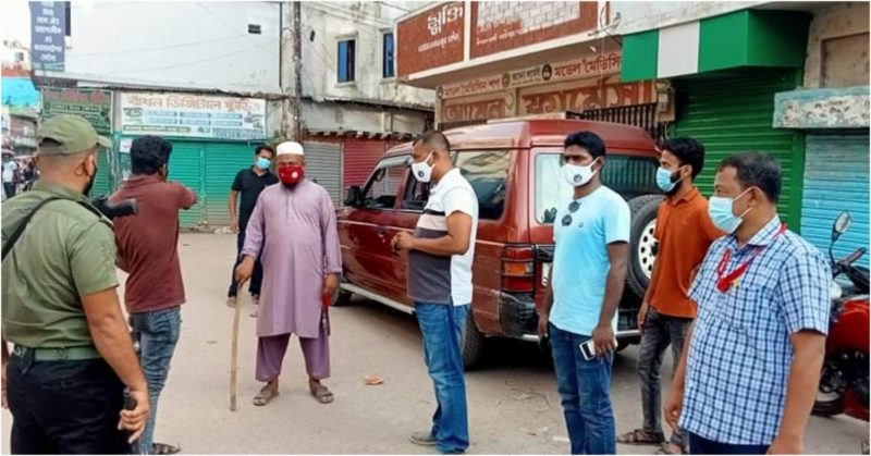 মতলব দক্ষিণে বিধিনিষেধ বাস্তবায়নে যৌথ অভিযান       