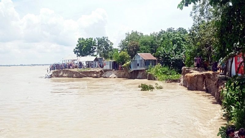 নদীর পানি বিপৎসীমার ওপরে, প্লাবিত নিম্নাঞ্চল