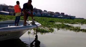 চাঁদপুরে লঞ্চের ধাক্কায় যাত্রীবাহী ট্রলারডুবি