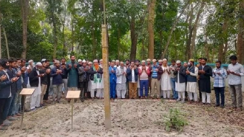 মতলব উত্তরে বিএনপির সাবেক সভাপতি মৃত্যুবার্ষিকীতে দোয়া