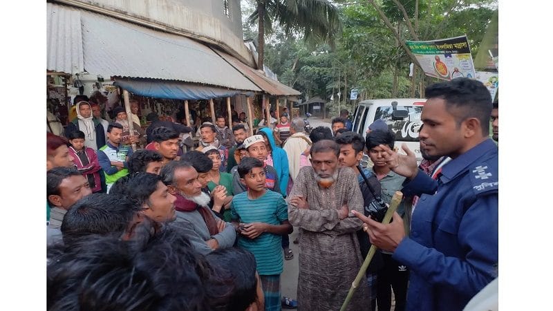 ফরিদগঞ্জে নির্বাচন পরবর্তী সহিংসতায় দোকানপাট ভাঙচুর, আহত ৩