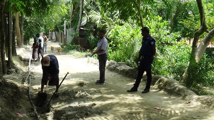 কচুয়ায় অবৈধ গ্যাস সংযোগ বিচ্ছিন্ন