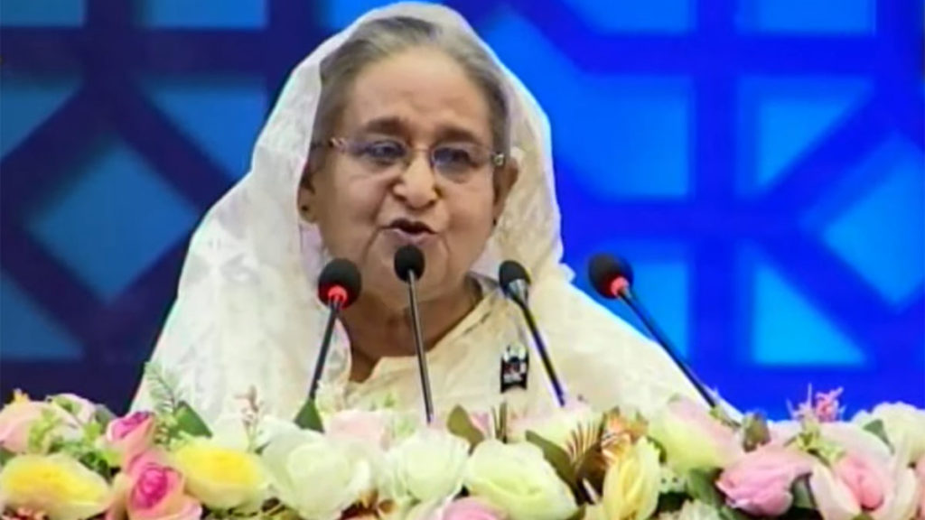 কমিউনিটি ক্লিনিকের জন্য প্রধানমন্ত্রীকে ব্রাউন ইউনিভার্সিটি’র সম্মাননা