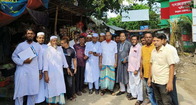 হাজীগঞ্জে মাদ্রাসার সম্পত্তি ২১ বছর পর উদ্ধার, পরিষদের সম্পত্তি পুনরুদ্ধারের দাবি