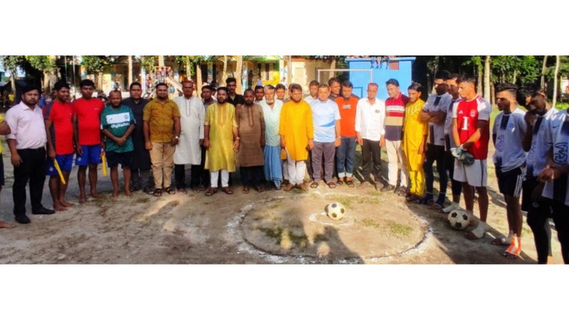 প্রসন্নকাপ উচ্চ বিদ্যালয়ে ফুটবল  ফাইনাল খেলা সম্পন্ন