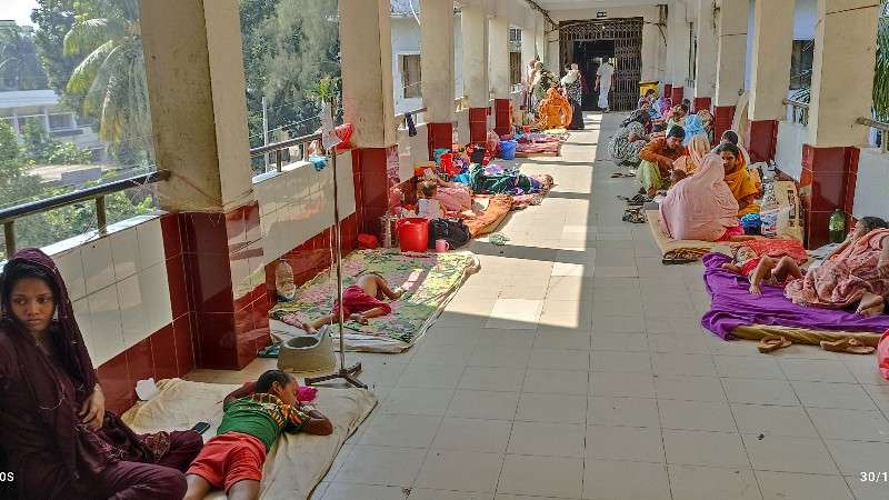 চাঁদপুর সরকারি হাসপাতালে বাড়ছে শিশু রোগী নিউমোনিয়ায় ৪ শিশুর মৃত্যু 