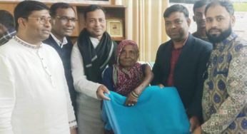 শীতার্তদের মাঝে পৌর মেয়র আরিফ উল্লাহ সরকারের কম্বল বিতরণ