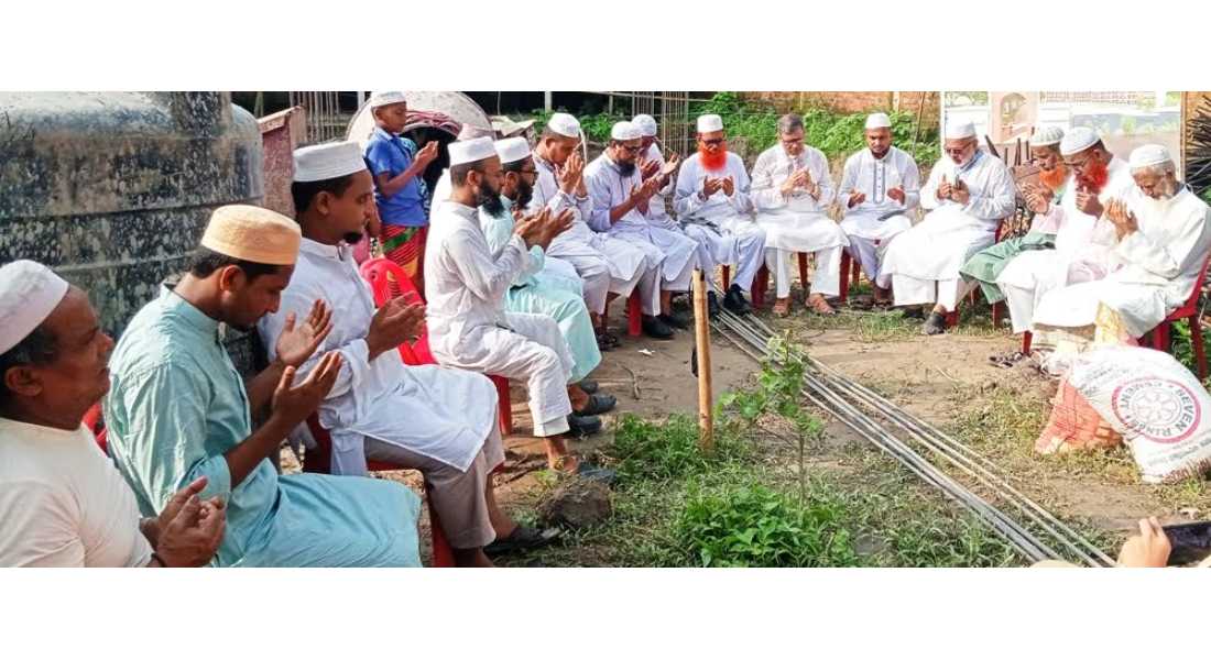 কচুয়ায় আল-বারাকা আইডিয়াল একাডেমীর ভবনের নির্মাণ কাজ উদ্বোধন