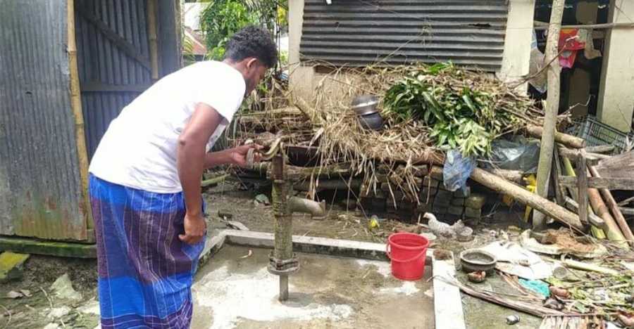 চাঁদপুরে বন্যায় দেড় হাজারের বেশি টিউবওয়েল ক্ষতিগ্রস্ত