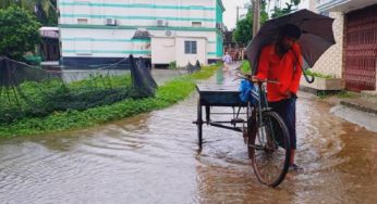 চাঁদপুরে মুষলধারে বৃষ্টি, ভোগান্তি চরমে