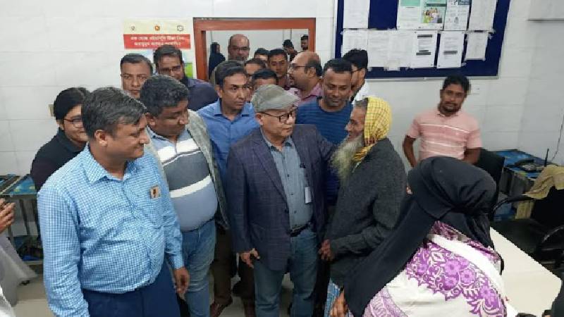 ‘চাঁদপুর হাসপাতালকে এক হাজার শয্যা করার জন্য তদবীর করবো’