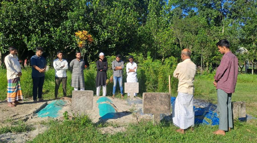 চাঁদপুরে বৈষম্য বিরোধী শিক্ষার্থীদের শ্রদ্ধা সফর