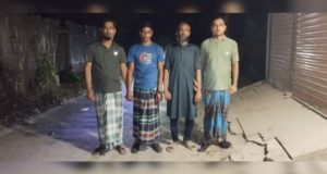 ১০ বছরেও প্রতিশ্রুতির বাস্তবায়ন হয়নি তাই চাঁদা তুলে সংস্কার