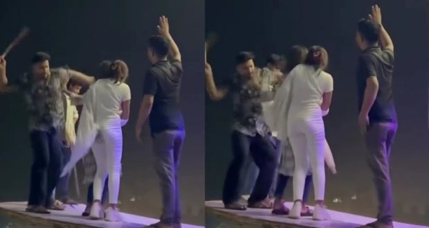 তরুণীদের