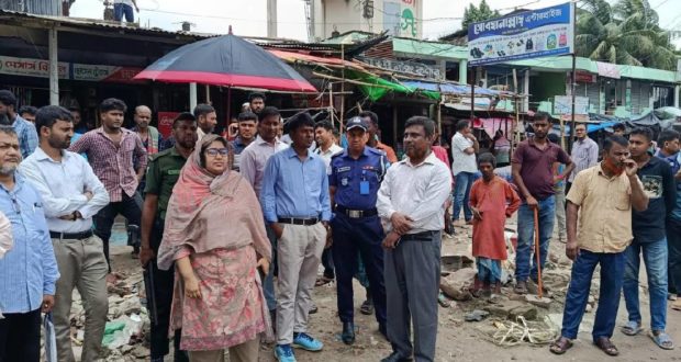 অবৈধ স্থাপনা উচ্ছেদ