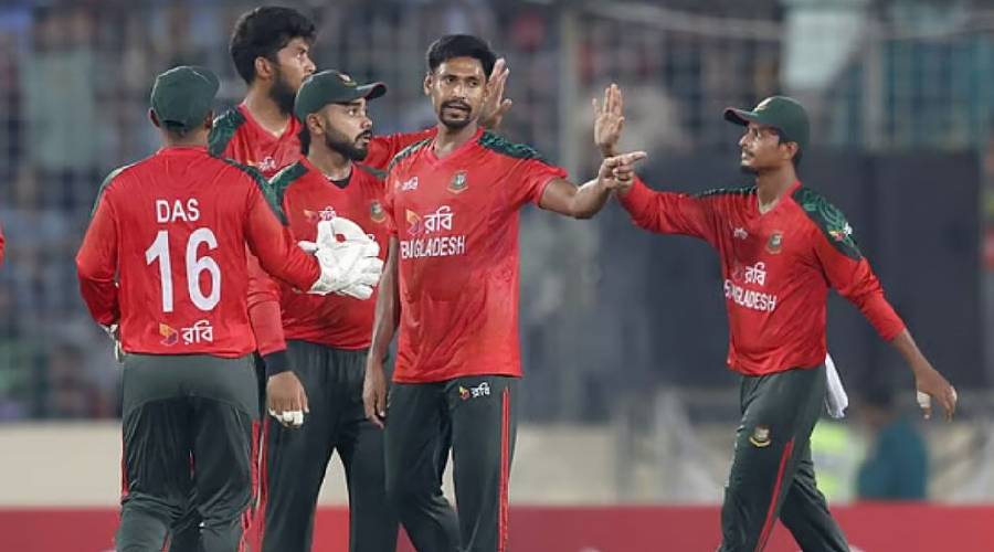 ৭ উইকেটের জয়ে ৯ বছরের খরা কাটাল বাংলাদেশ