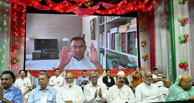 নির্বাচন