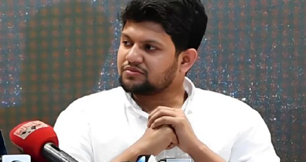 উপদেষ্টা