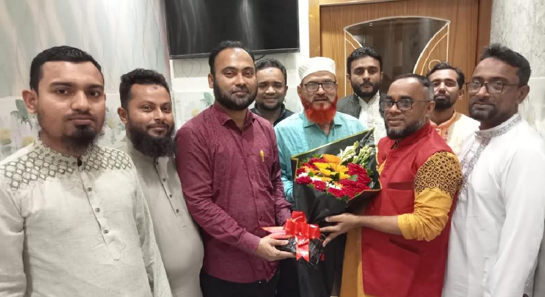 চাঁদপুর সময়-এর একযুগ পূর্তিতে জামায়াত নেতৃবৃন্দের শুভেচ্ছা বিনিময় চাঁদপুর সময়-এর একযুগ পূর্তিতে জামায়াত নেতৃবৃন্দের শুভেচ্ছা বিনিময়