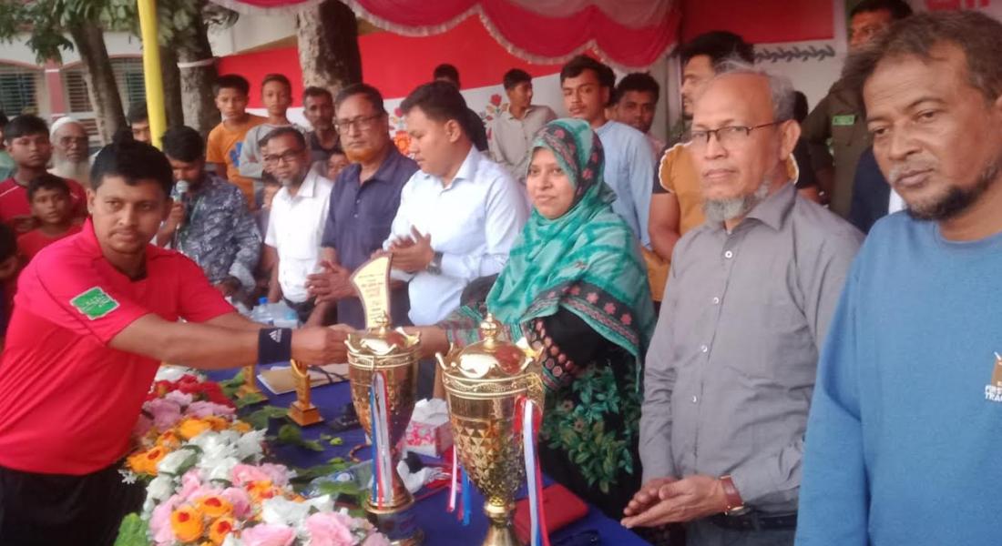 শাহরাস্তিতে প্রীতি ফুটবল টুর্নামেন্ট অনুষ্ঠিত