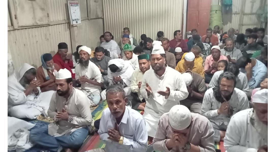 রঘুনাথপুরে মাজারে মিলাদ ও  দোয়া