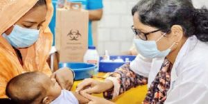 চাঁদপুরে ৮ লাখ শিশু-কিশোরকে টাইফয়েড টিকা প্রদান