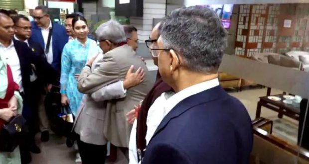 মাতৃভূমিতে